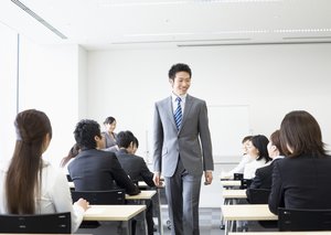 化德县电子元器件有限责任公司